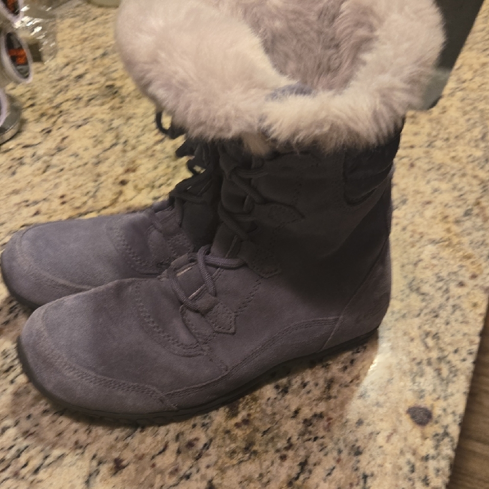 The North Face Women’s Winter Boots – Gray – Size 8 – Primaloft 200g – Faux Fur